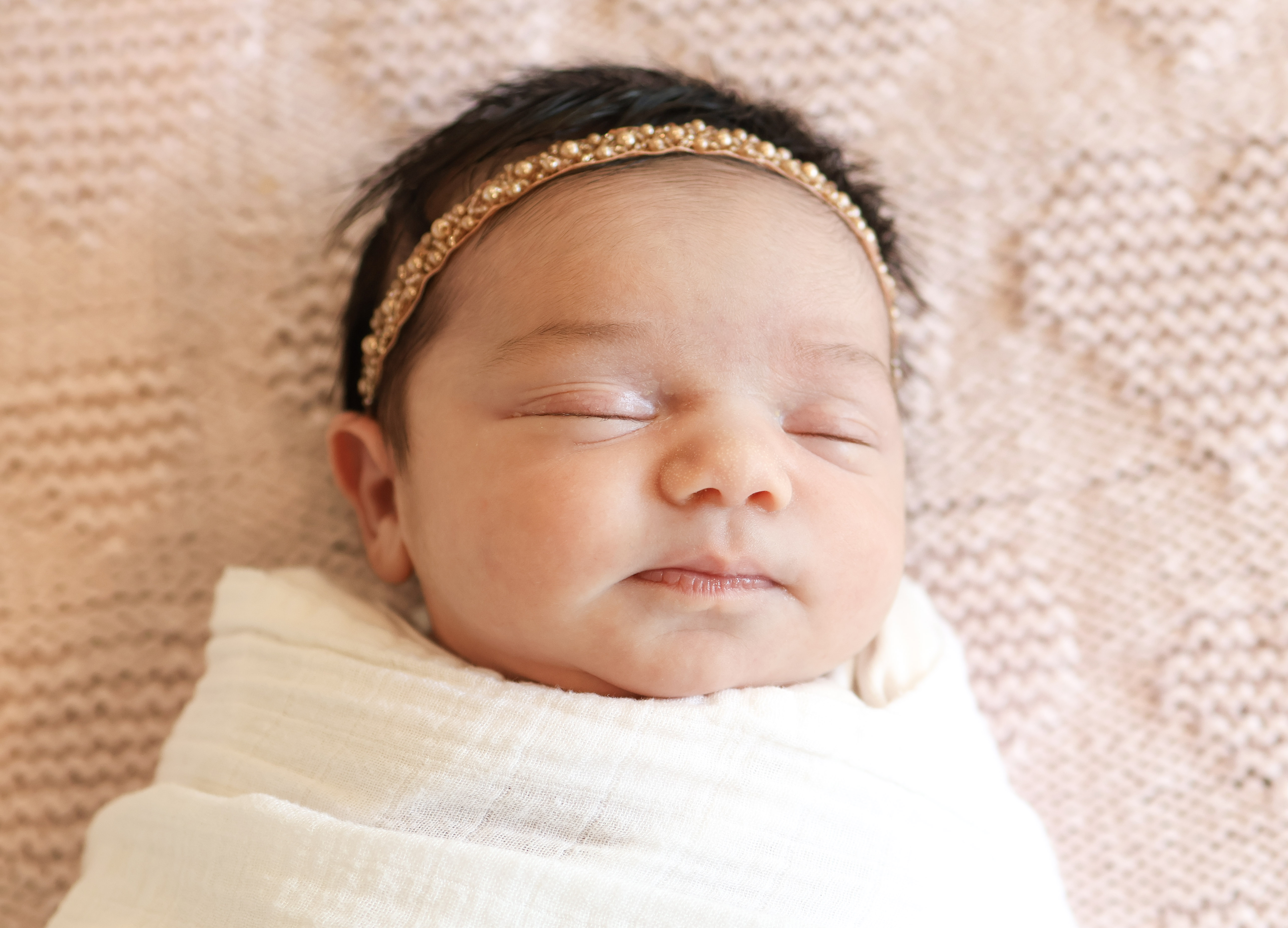 Tovy When to Book Newborn Photos & What to Expect | Skokie Newborn ...